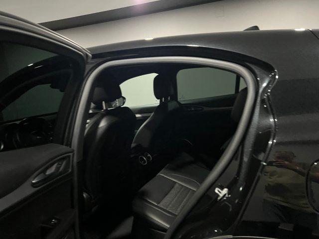 ALFA ROMEO Stelvio 2.2 Turbodiesel 190 CV AT8 Q4 Sprint TOTAL BLACK