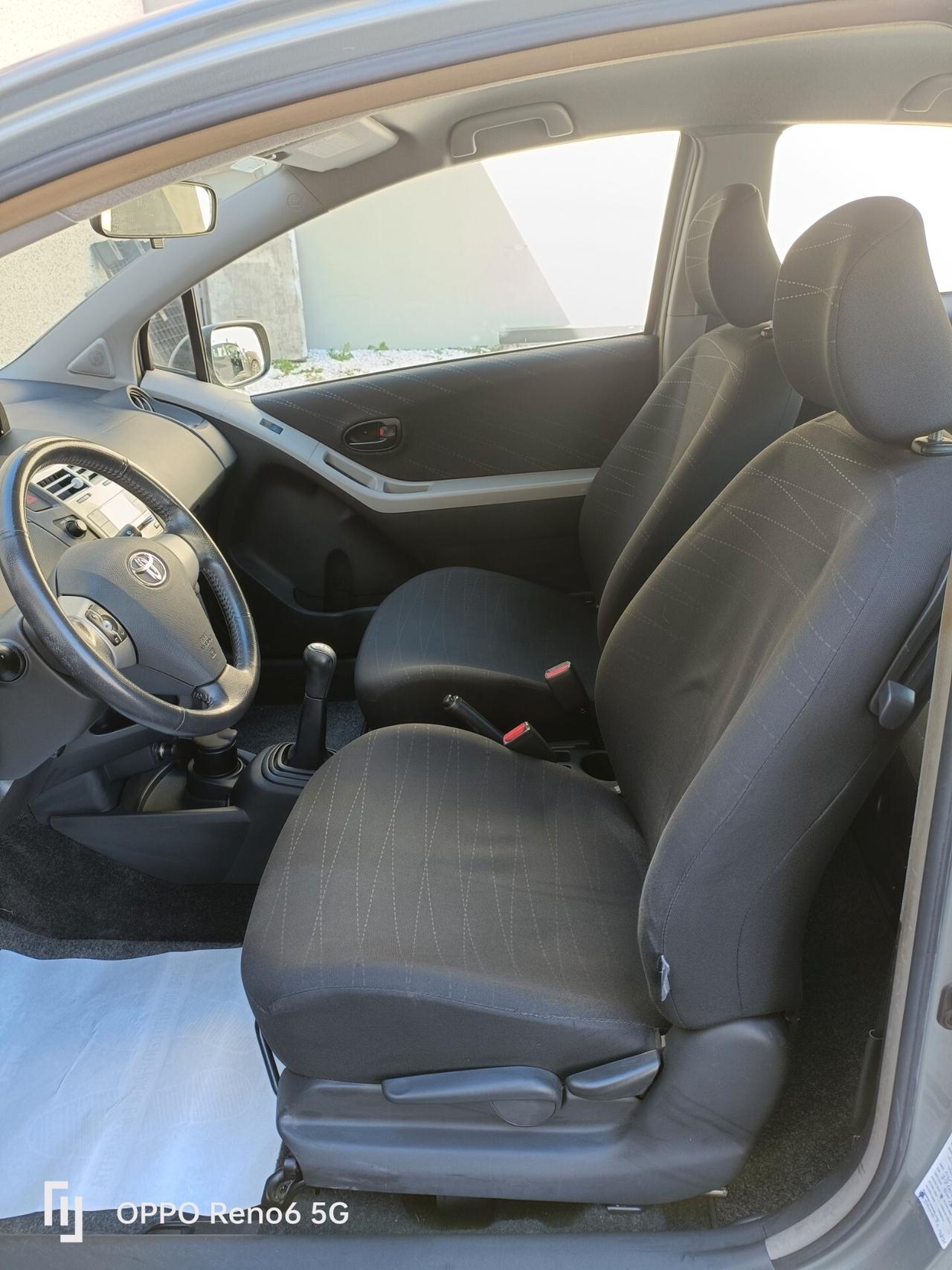 Toyota Yaris 1.3 5 porte Sol