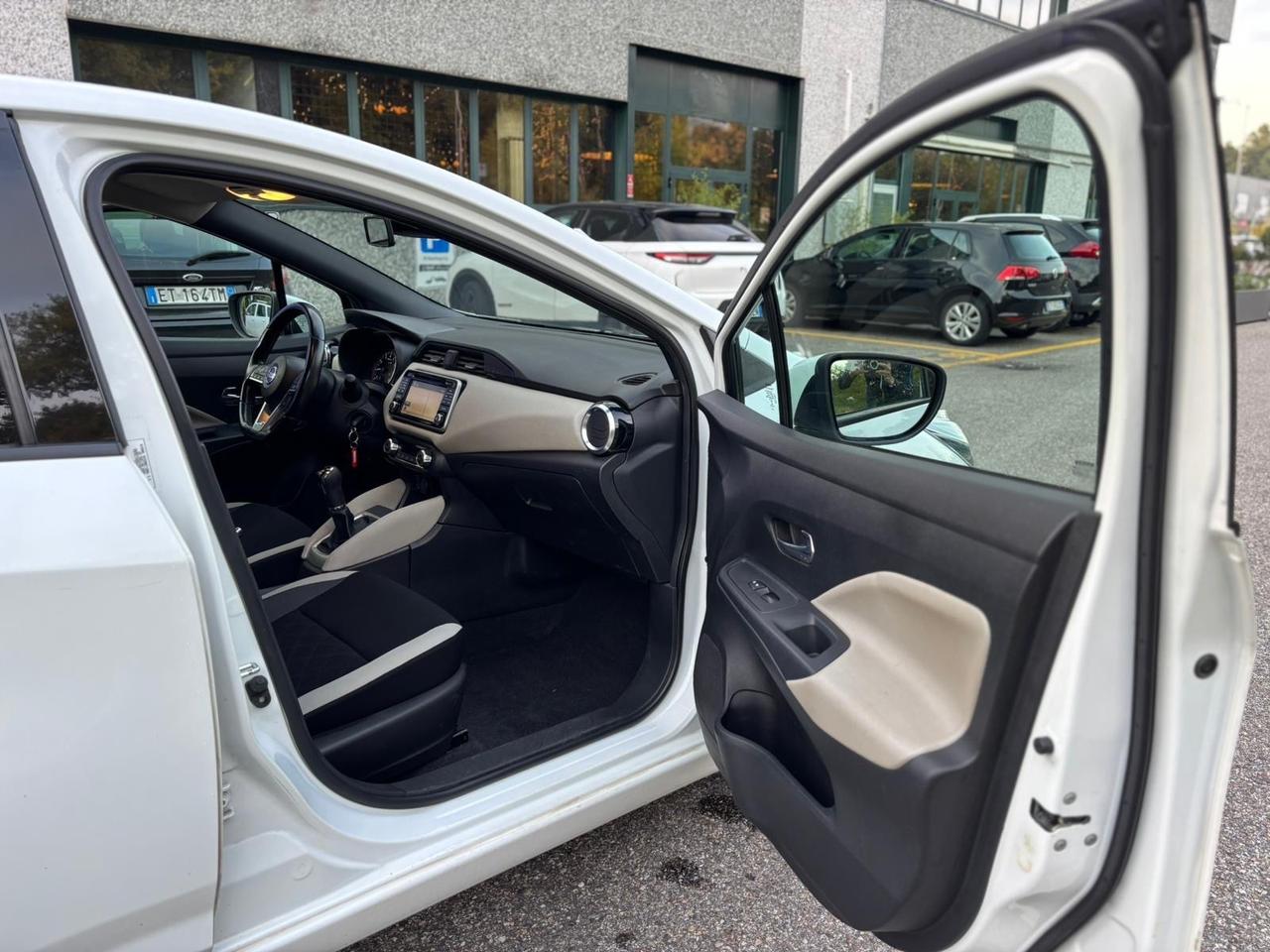 Nissan Micra 0.9 IG-T 12V 5 porte N-Connecta