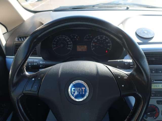 Fiat Grande Punto Grande Punto III 2005 5p 1.4 Dynamic 77cv