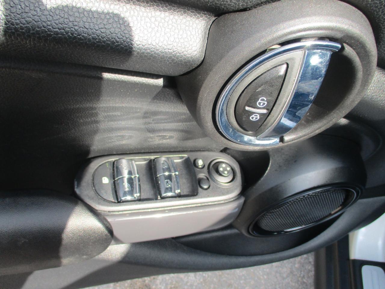 Mini Cooper D 1.5 115CV 5P BAKER STREET NAVI/LED/PDC