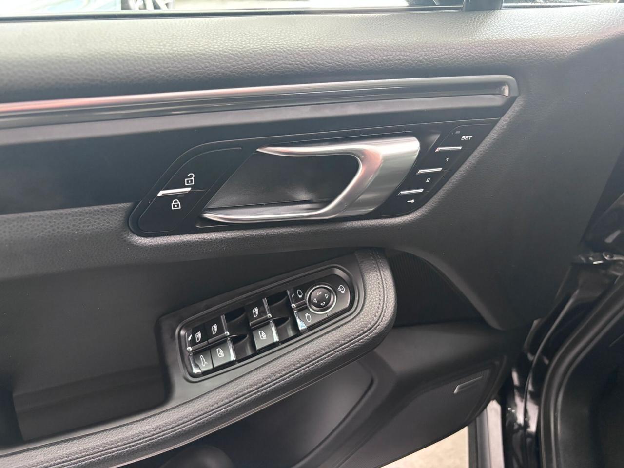 PORSCHE MACAN 2.0 265CV TETTO-NAVI-CHRONO SPORT