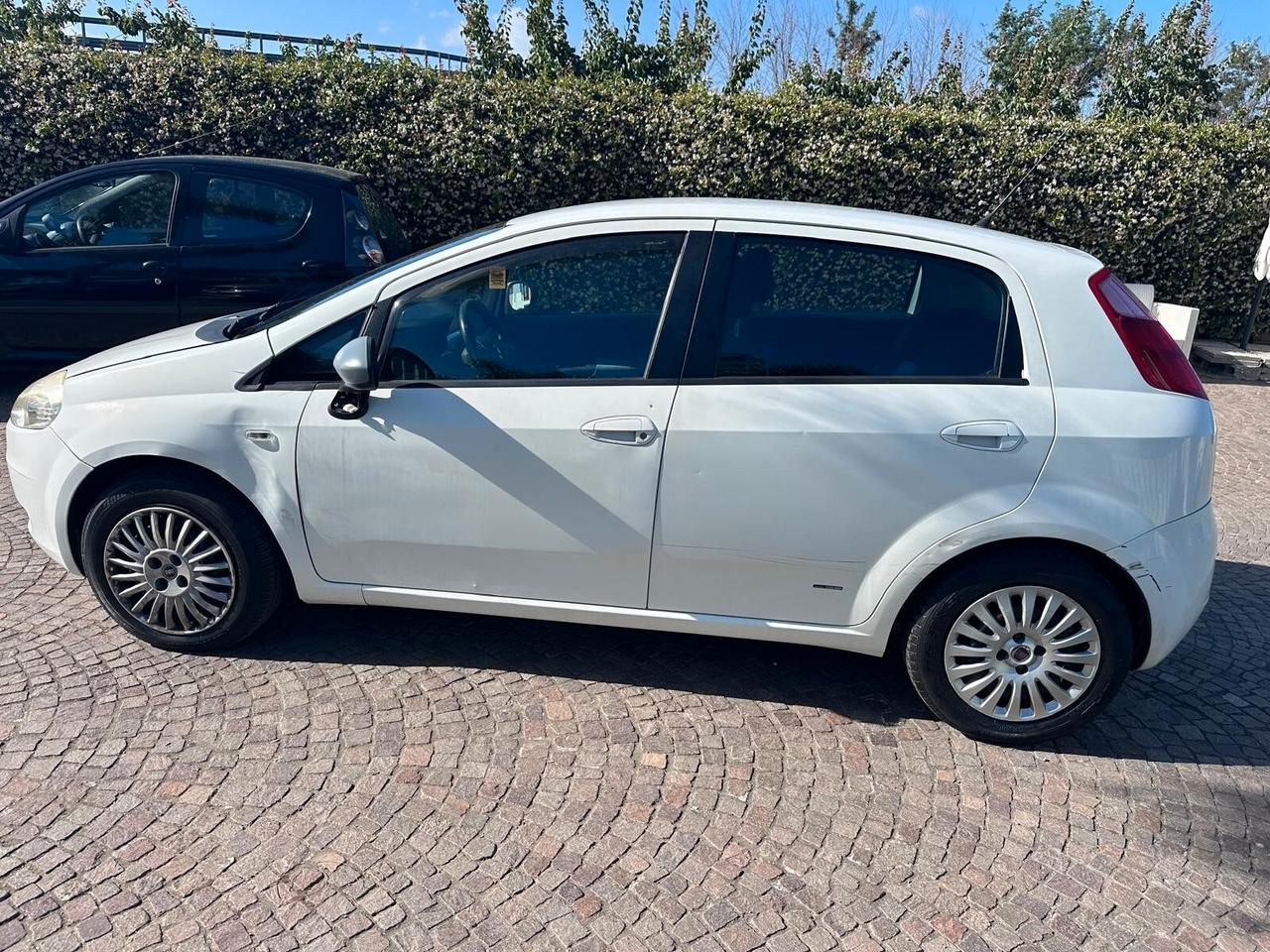 Fiat Grande Punto 1.3 MJT 90 CV 5 porte Dynamic