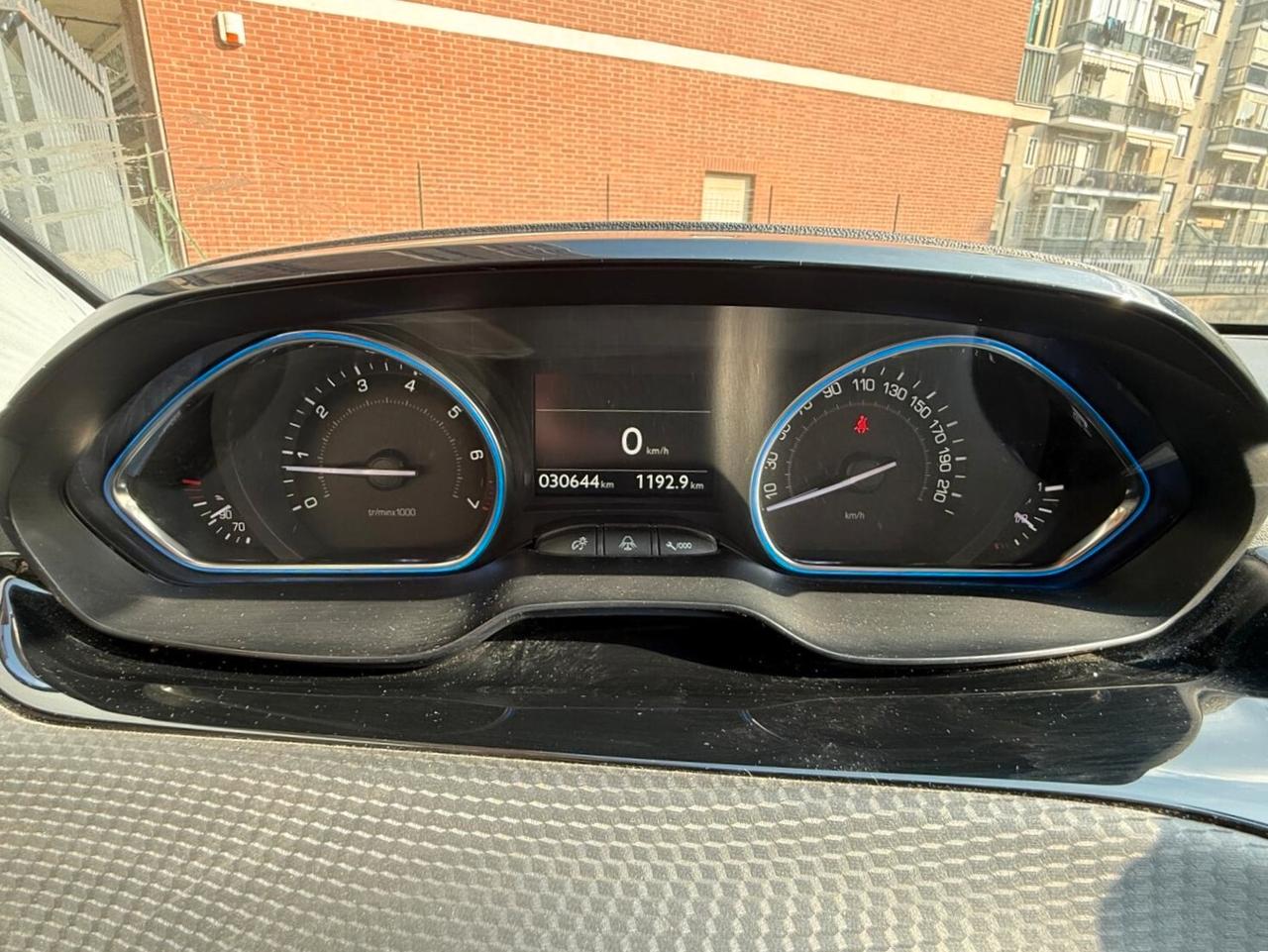 Peugeot 2008 PureTech Turbo 110 S&S Allure