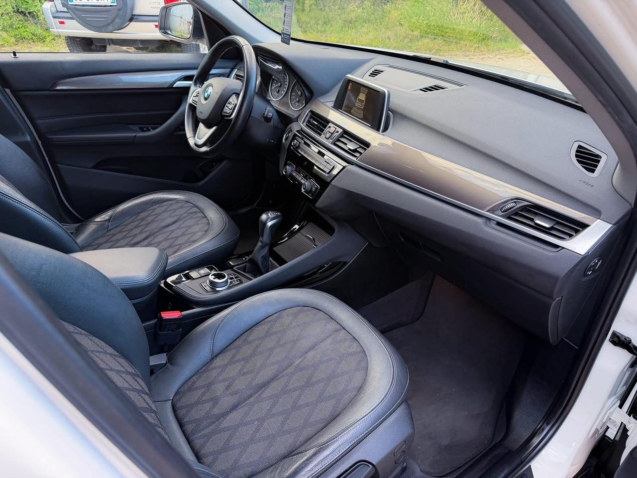 Bmw X1 sDrive18d xLine