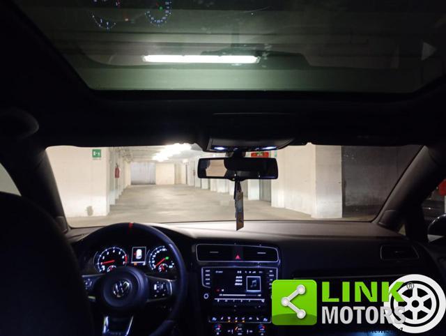 VOLKSWAGEN Golf GTI 2.0 TSI DSG 5p. BlueMotion Technology