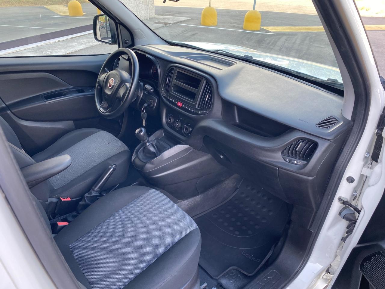 Fiat Doblo 1.6 MJT 90CV S&S PL-TN Cargo Maxi Easy