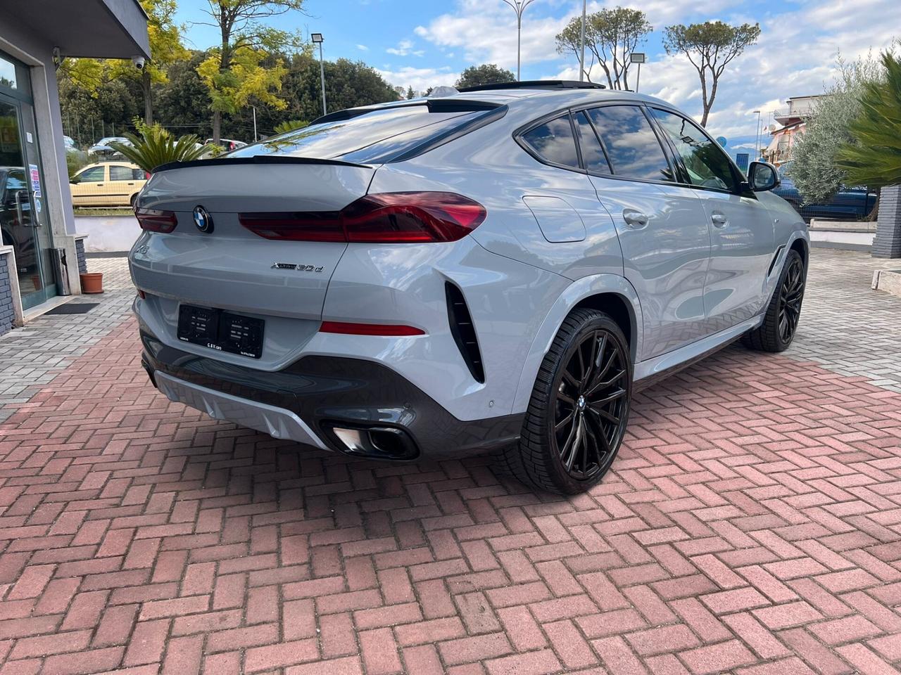 BMW X6 Acconto €35.000 Noleggio con riscatto NoScoring