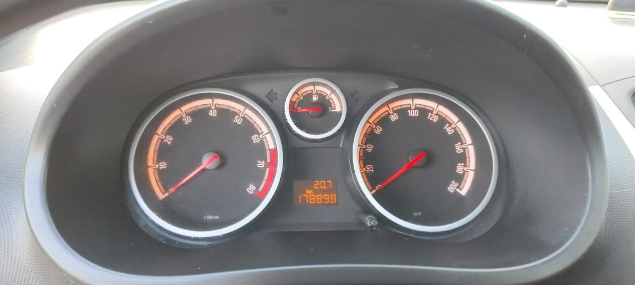 Opel Corsa 1.2 80CV 5 porte GPL-TECH Enjoy