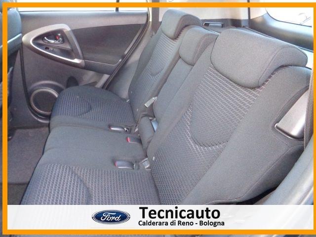 TOYOTA RAV 4 2.2 D-4D 177 CV Sol Plus 4WD NAVIGATORE