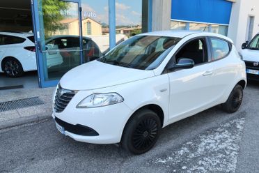 Lancia Ypsilon 0.9 TwinAir 85 CV 5p Metano Elefantino