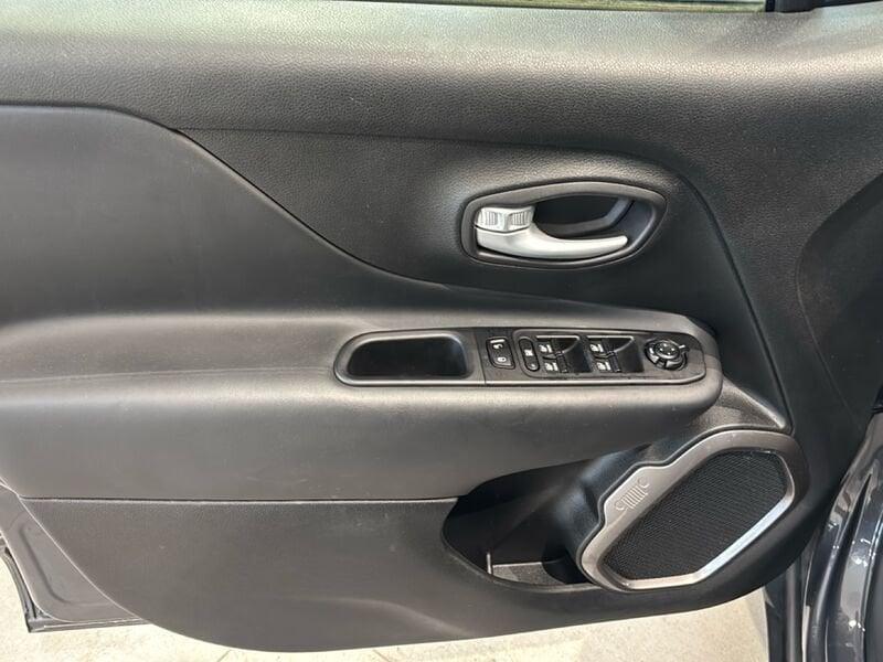 Jeep Renegade e-Hybrid 1.5 T4 MHEV 130cv Summit DDCT