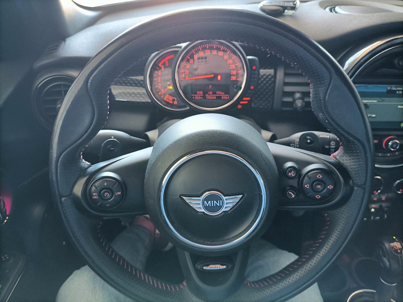 Mini Mini 2.0 Cooper SD Hype Auto 5 porte 01/2017