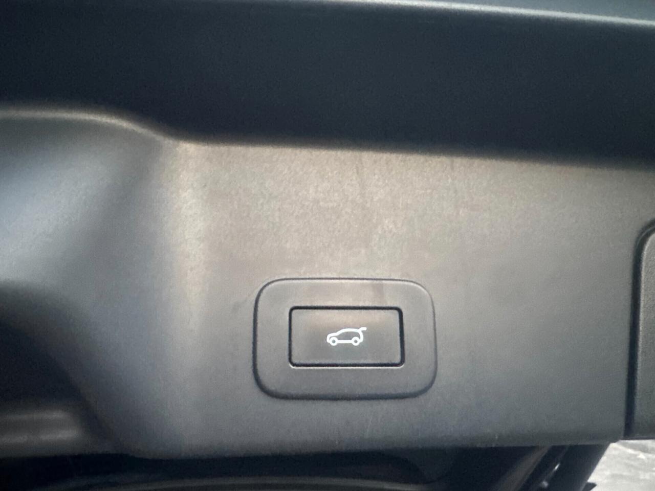 Land Rover Range Evoque 2.0D I4 163 CV AWD R-Dynamic