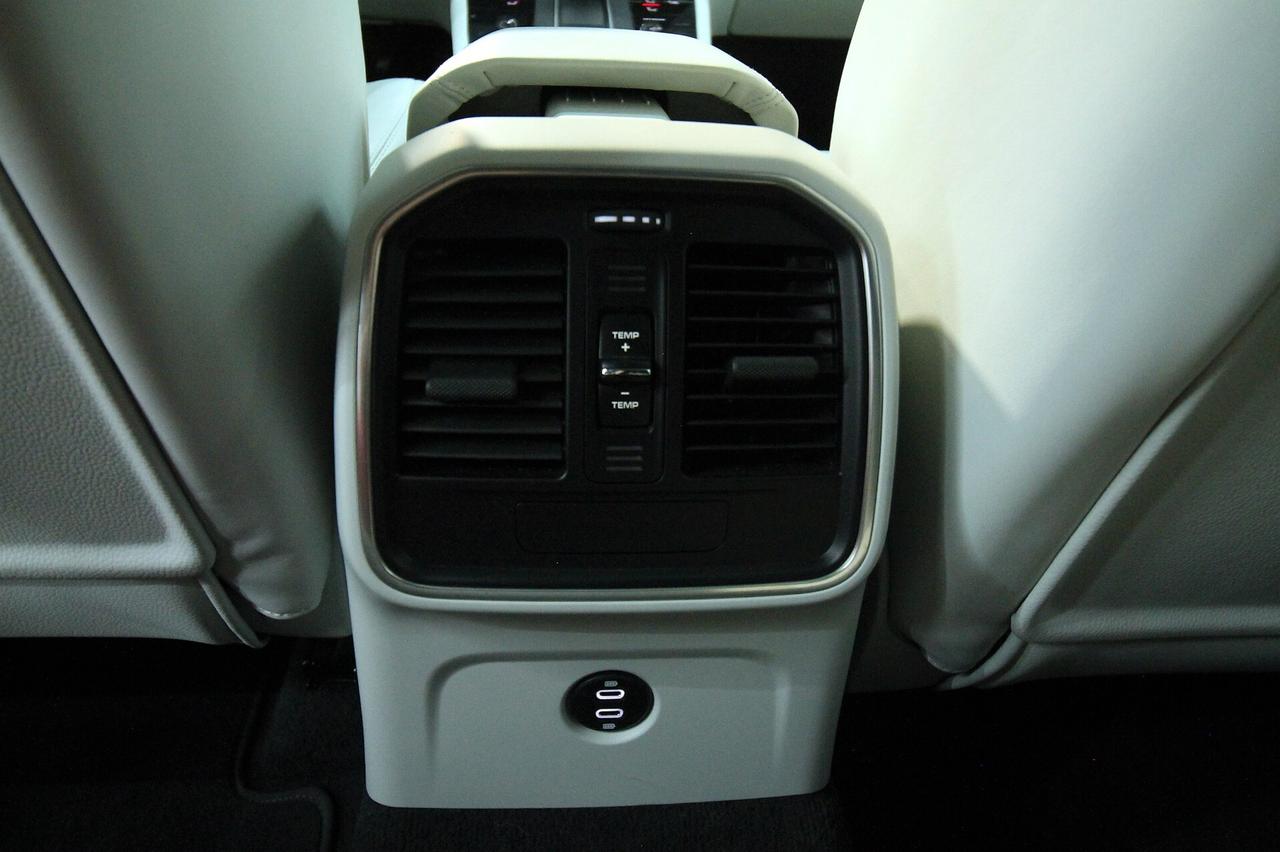 PORSCHE MACAN T 2.0