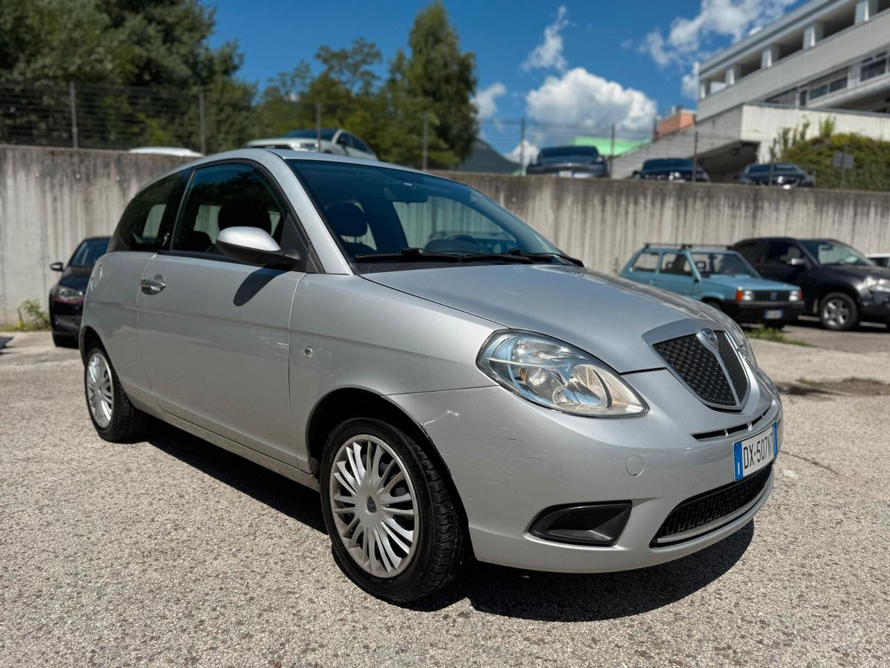 Lancia Ypsilon 1.2 Argento