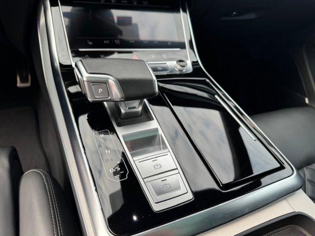 AUDI Q8 SUV 50 TDI 286 CV quattro tiptronic S line edition