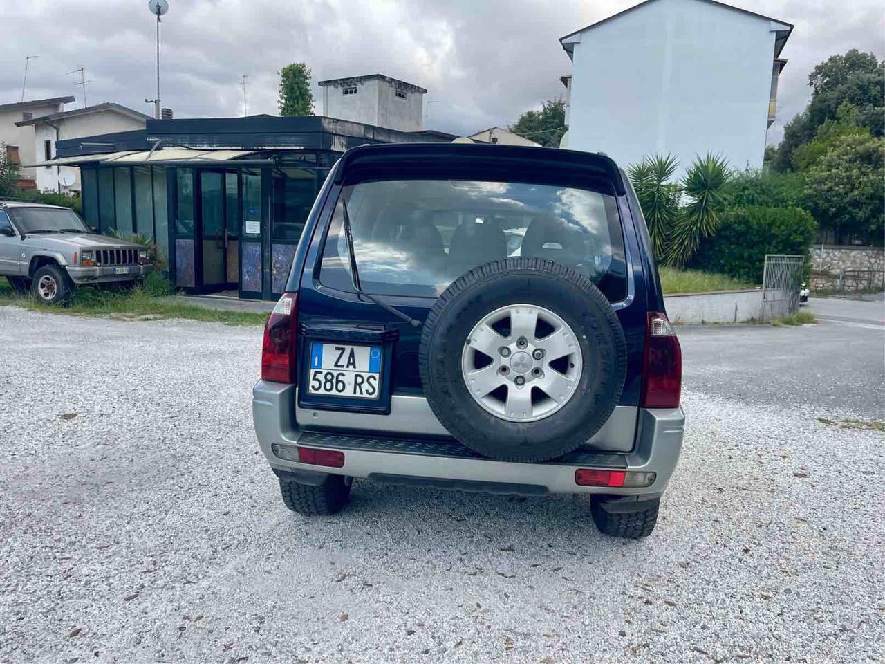 MITSUBISHI PAJERO - 3 P - 4X4 - 4WD