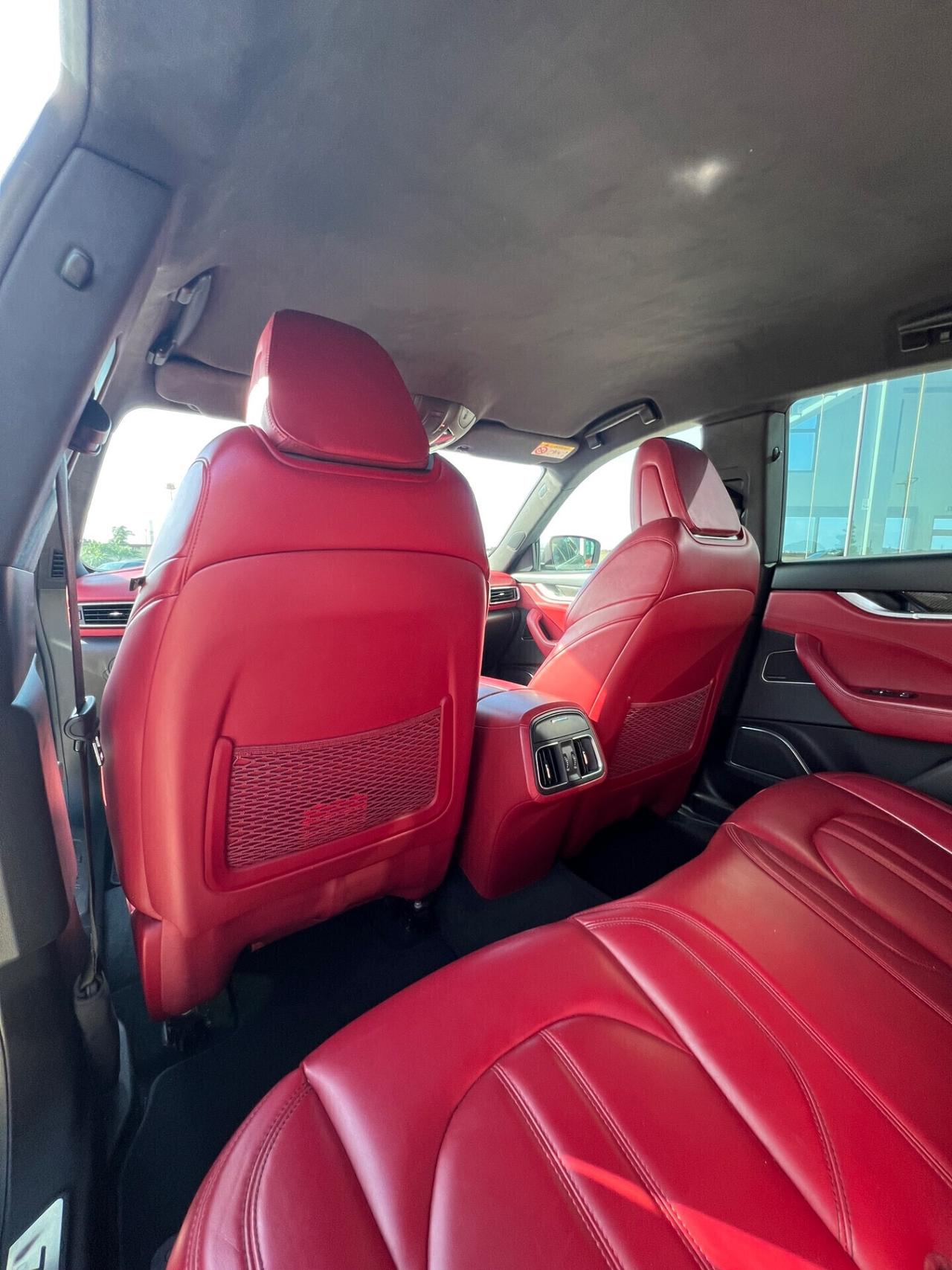 Maserati Levante V6 430 CV AWD S - RISERVATA A OPERATORI DEL SETTORE