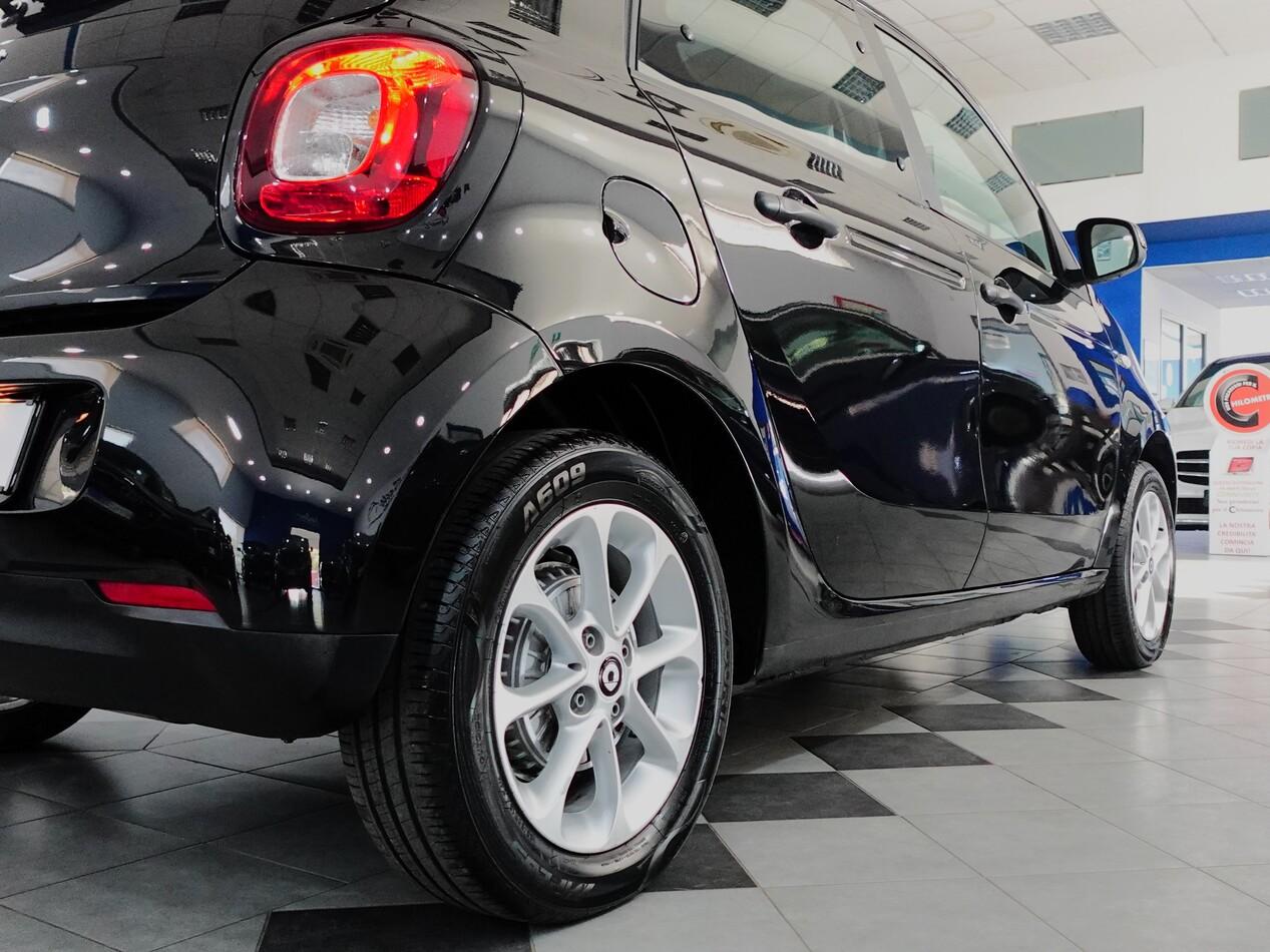 Smart Forfour 1.0 BZ 71 CV YOUNGSTER