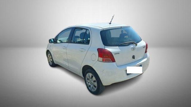 TOYOTA Yaris 1.0 POSSIBILITA' DI GPL