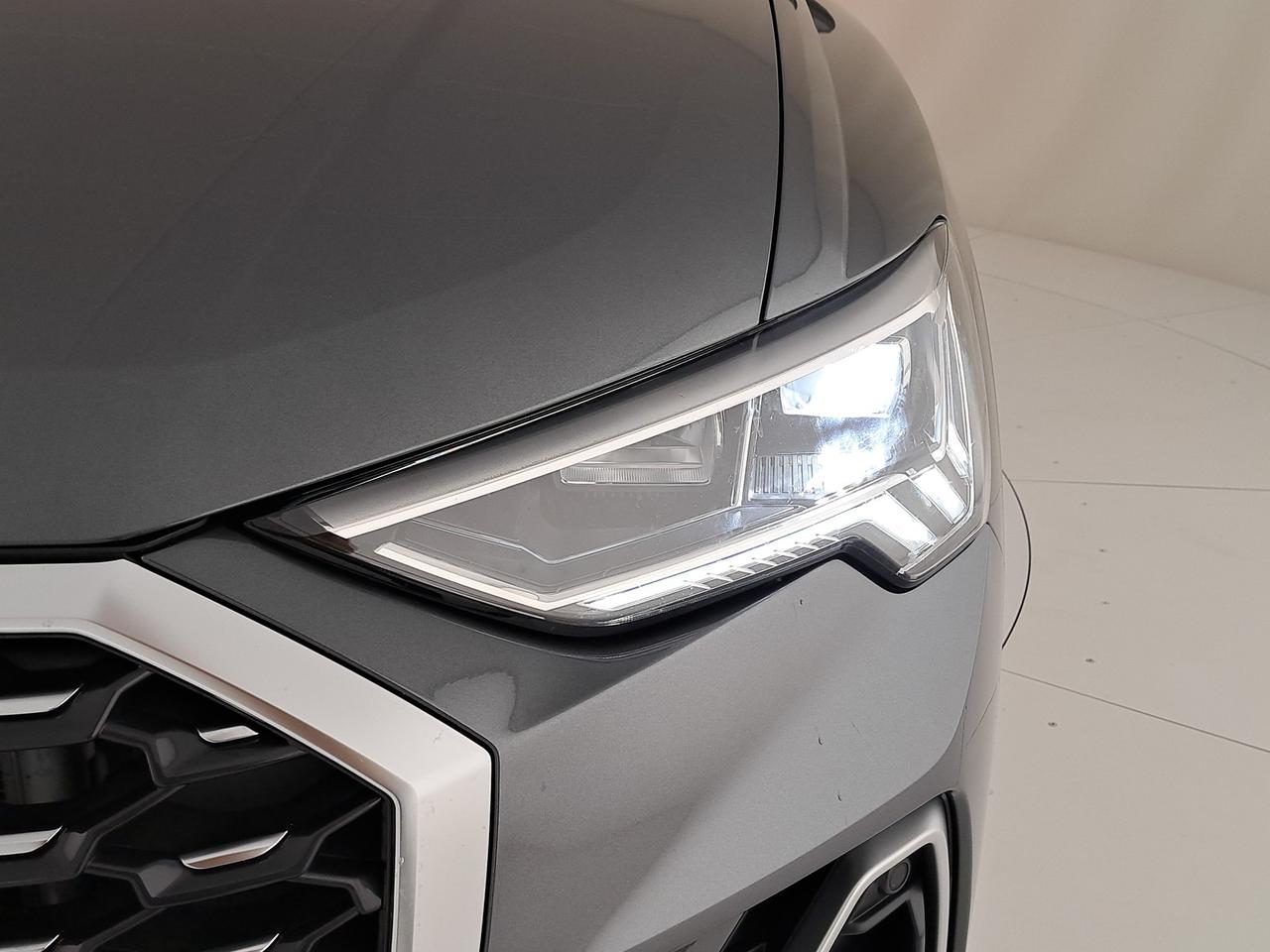 Audi Q3 sportback 45 1.4 tfsi e s line edition s-tronic