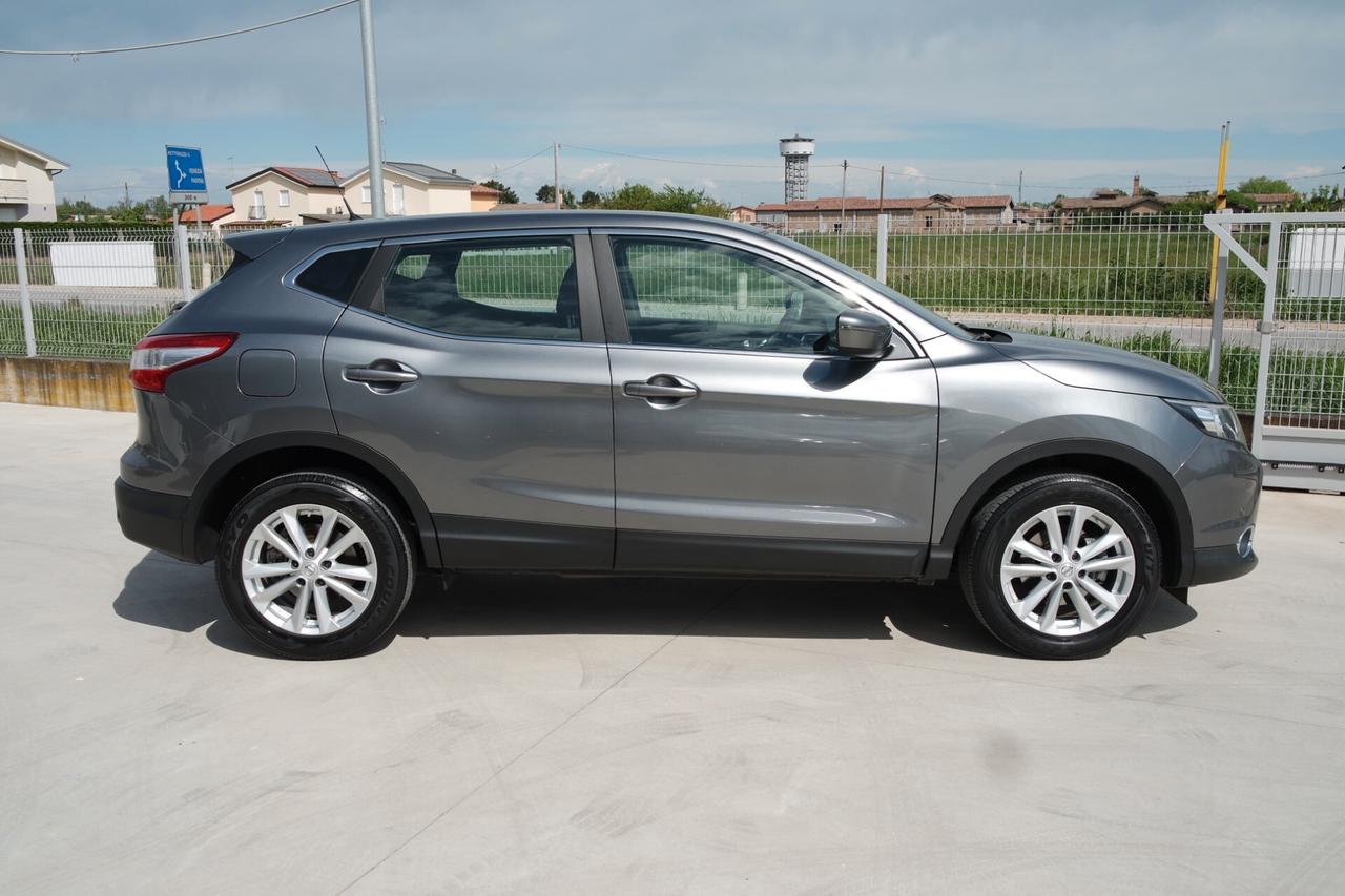 Nissan Qashqai 1.2 DIG-T Acenta