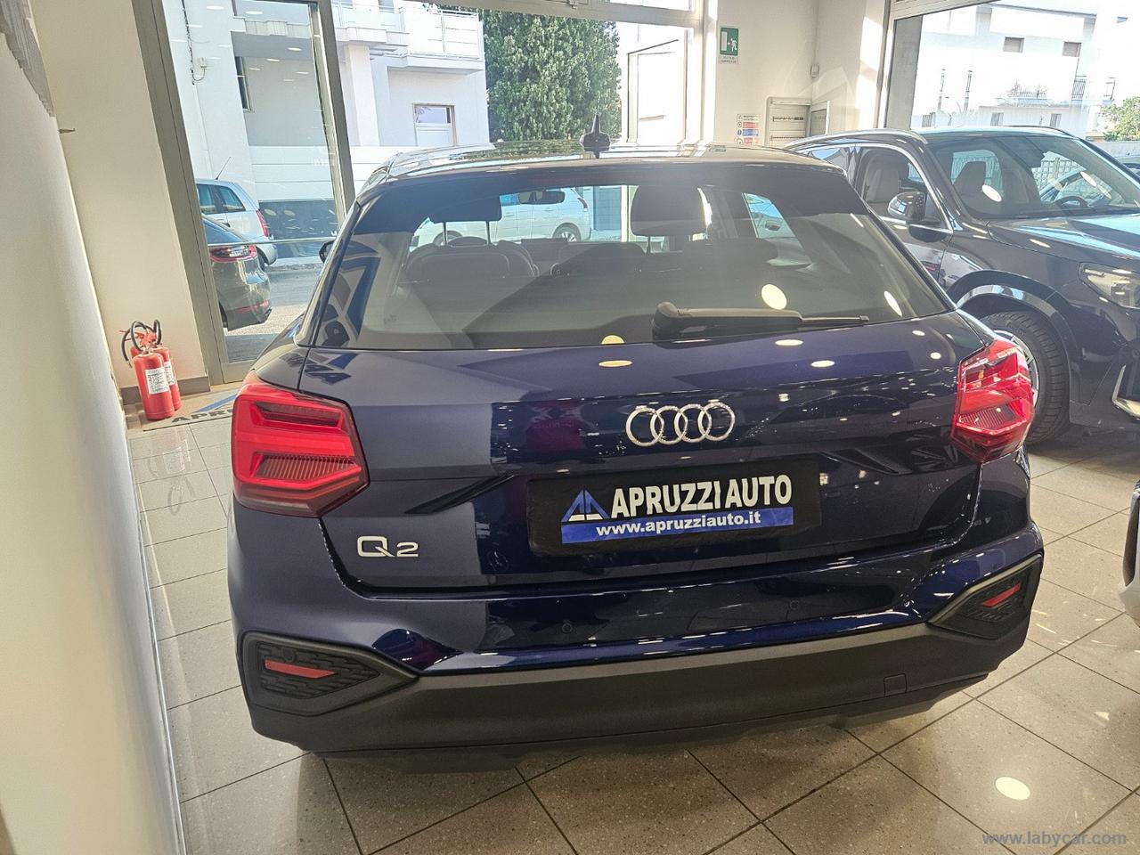 AUDI Q2 35 TDI S tronic Business