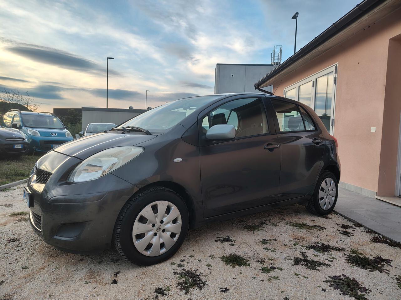 Toyota Yaris 1.3 3 porte Sol