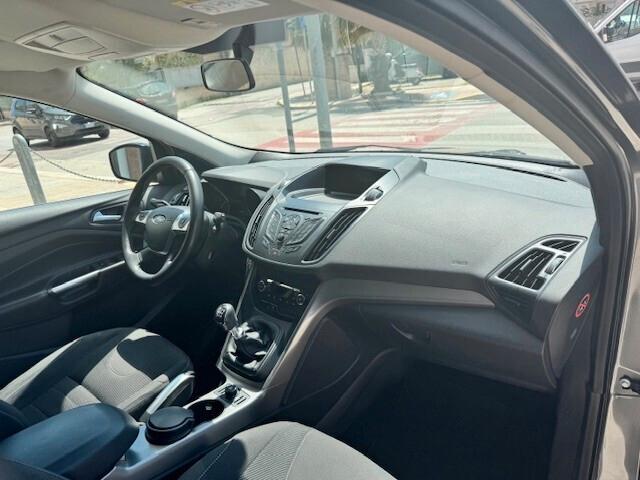 Ford Kuga 2.0 TDCI 2WD Business 1 PROPR.-TAGL.FORD!!