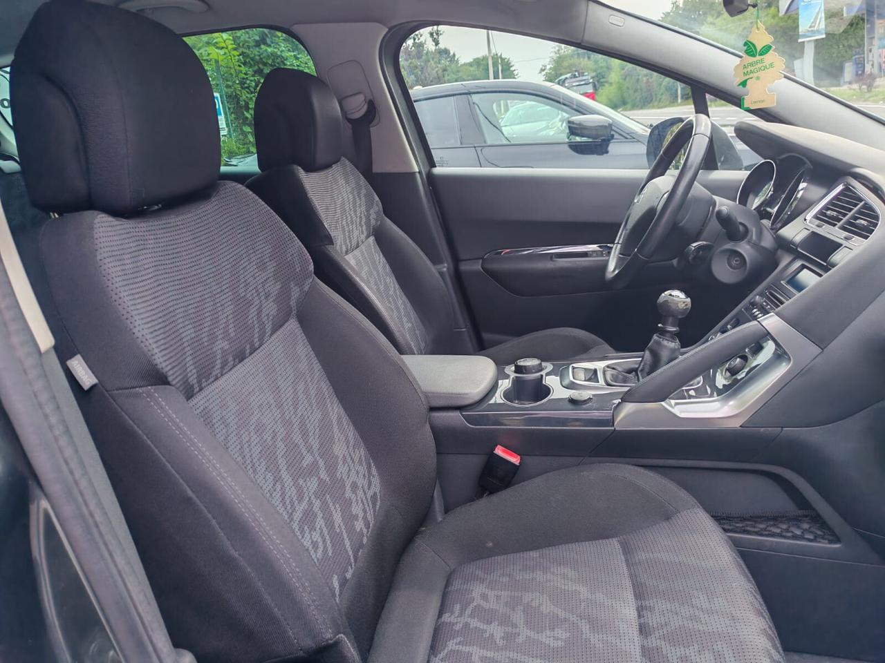 Peugeot 3008 1.6 HDi 112CV Premium
