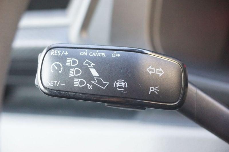 Volkswagen Multivan Caravelle T6 Combi 2.0 TDI BlueMotion Comfortline aut H1 L1 9 POSTI!!!!