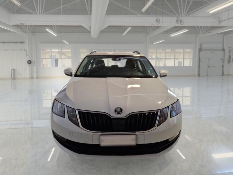 SKODA OCTAVIA WAGON 1.6 TDI EXECUTIVE
