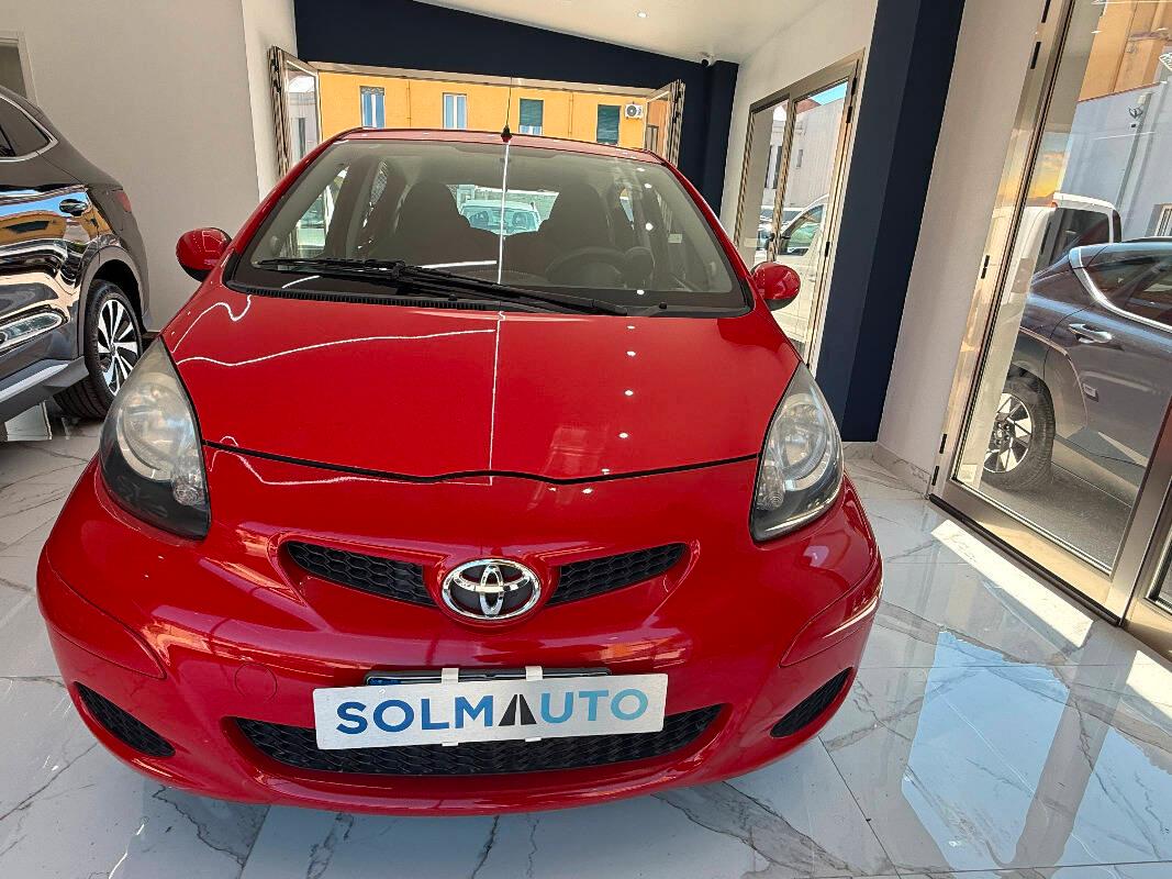 Toyota Aygo TOYOTA AYGO 1.0 Sol Red Edition 5p AUTOMATICA