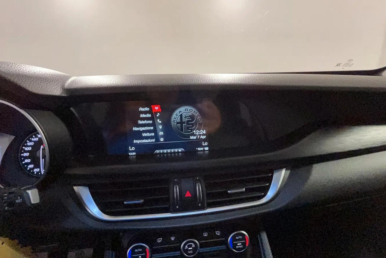 Alfa Romeo Stelvio 2.2 Turbodiesel 160 CV AT8 RWD Business