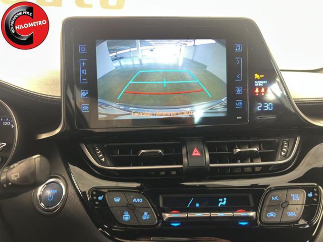 TOYOTA C-HR 1.8 Hybrid E-CVT Business
