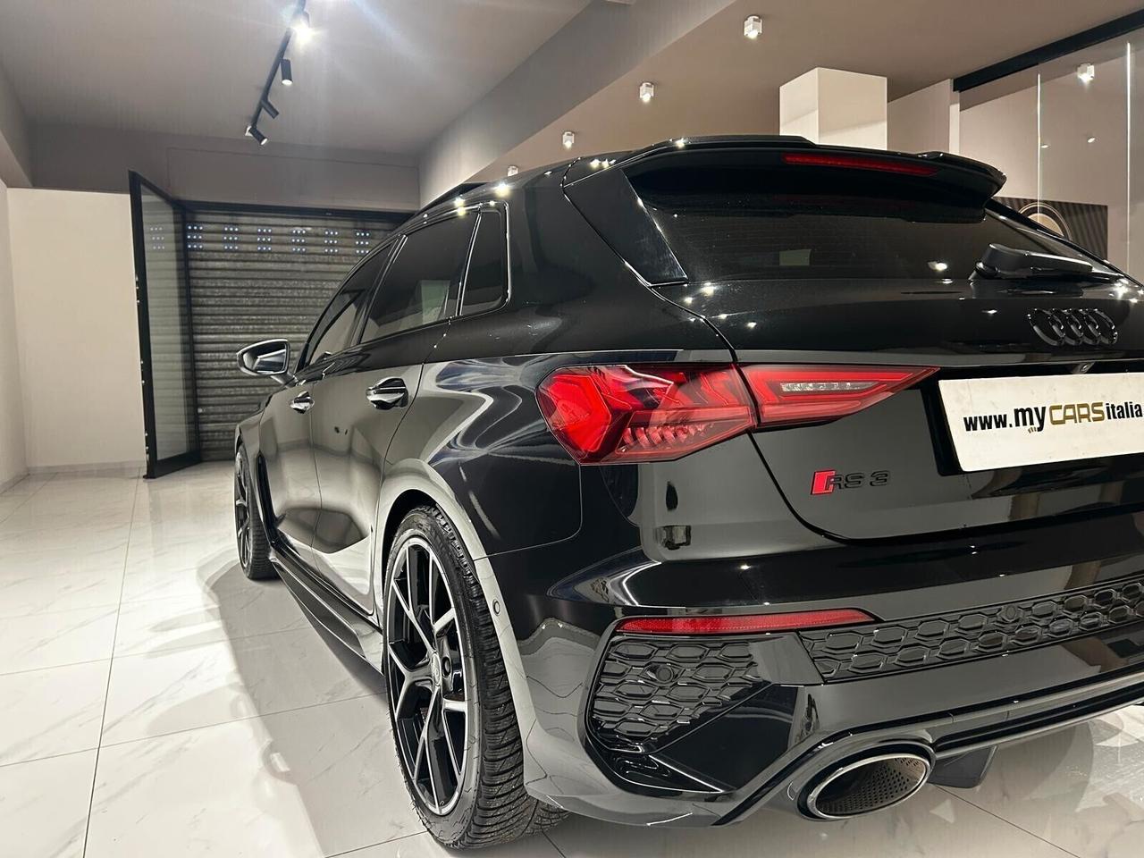 Audi A3 RS 3 SPB TFSI quattro S tronic