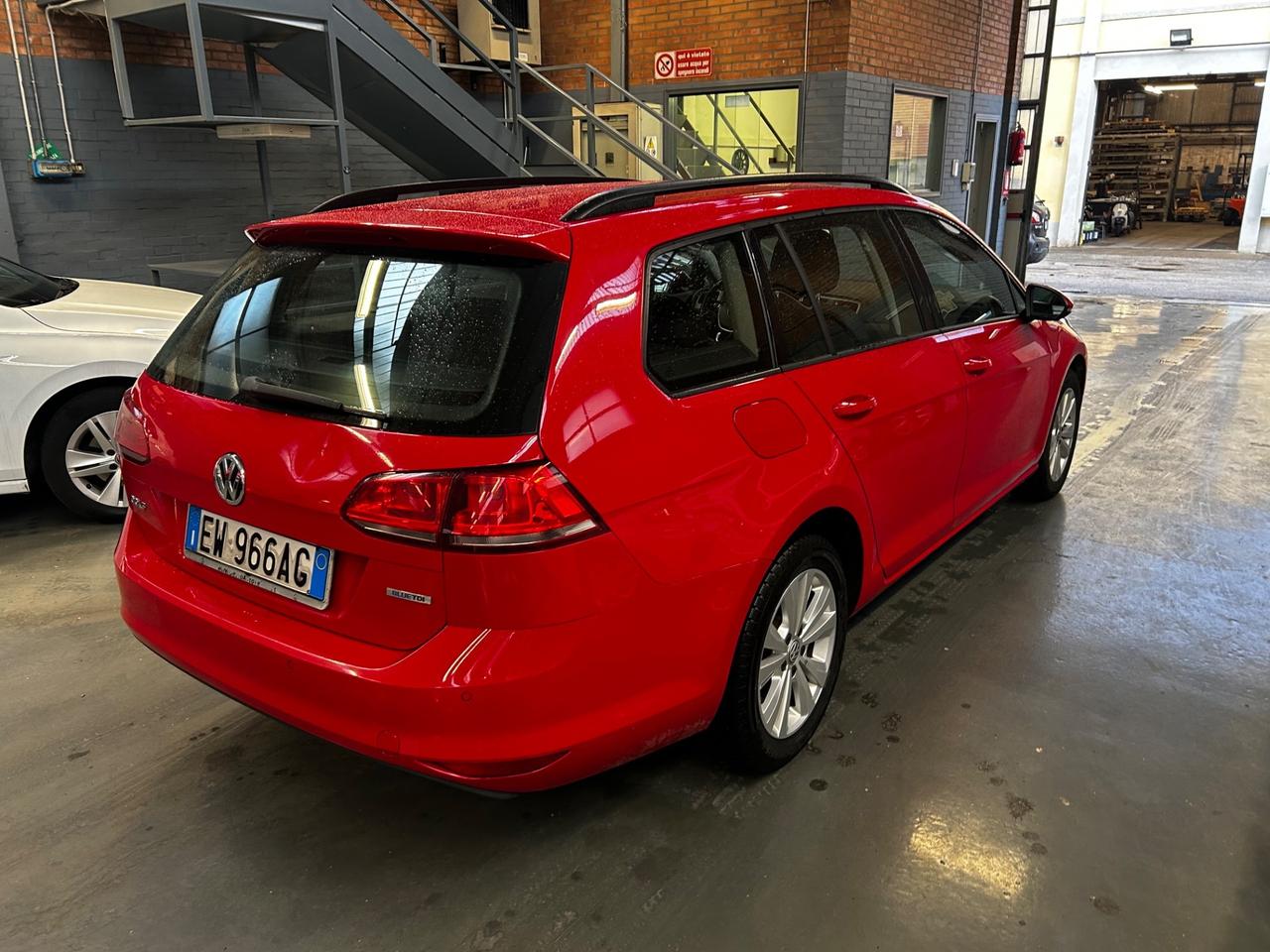 Volkswagen Golf Variant Business 1.6 TDI 110 CV Comfortline BMT
