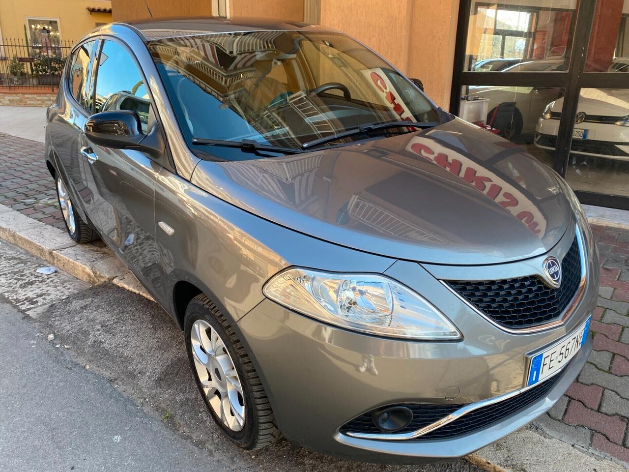 Lancia Ypsilon 1.3 MJT 16V 95 CV 5 porte S&S Platinum