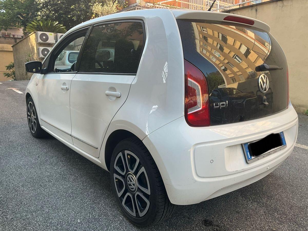 Volkswagen up! 1.0 75 CV 5p. high up! ASG