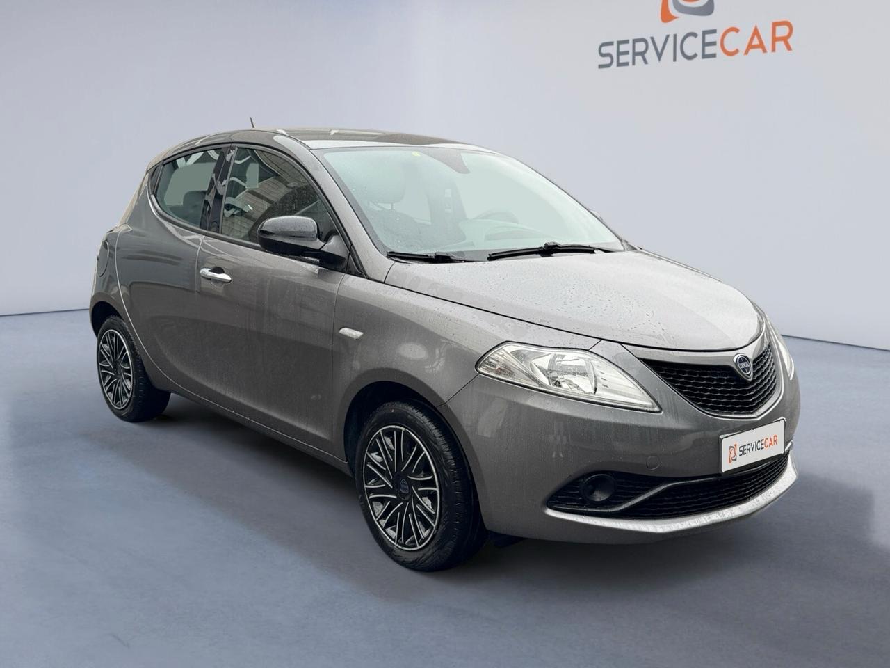 Lancia Ypsilon 1.2 69 CV 5 porte S&S Gold
