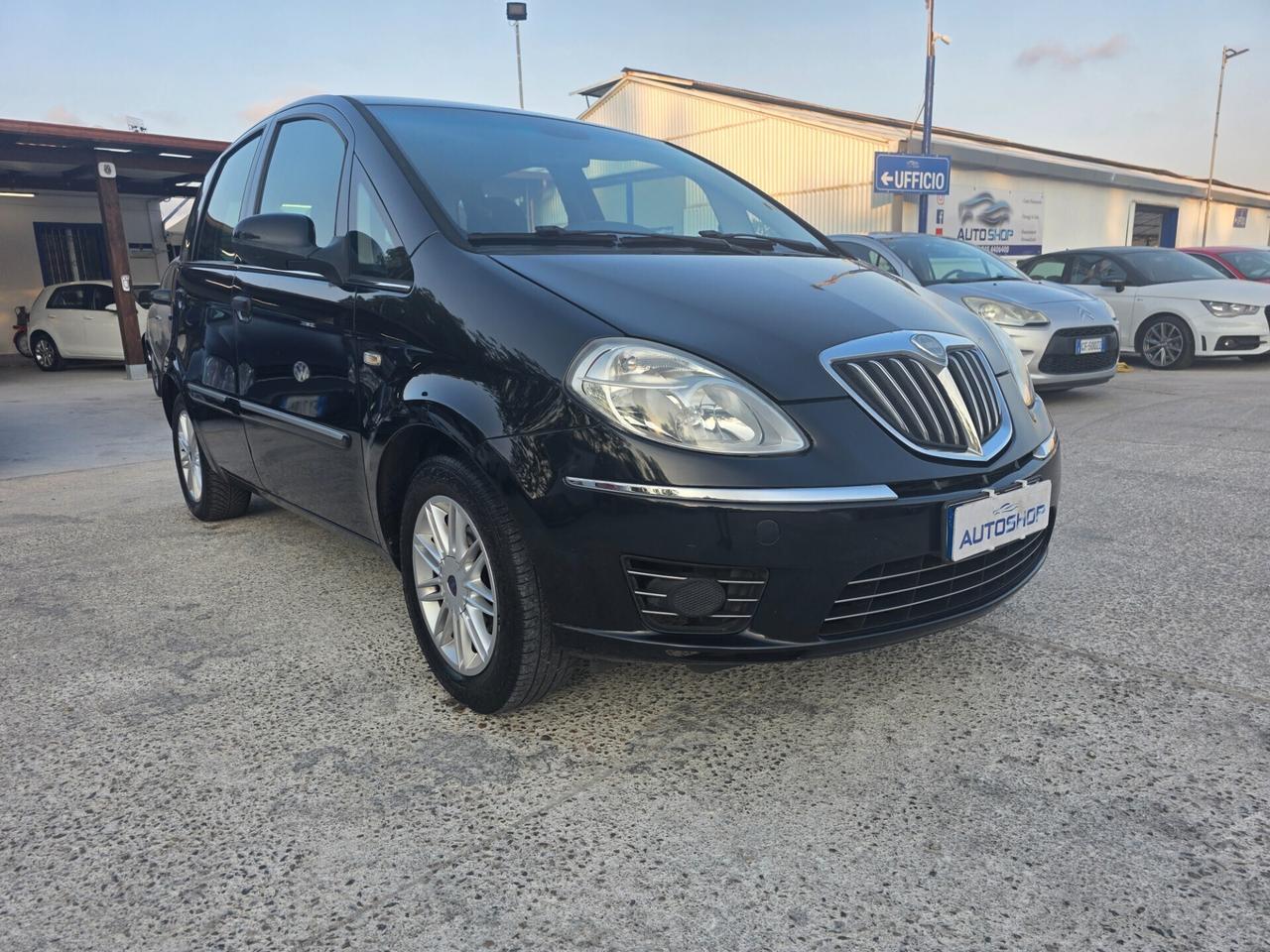 Lancia MUSA 1.4 16V EURO 5 Oro