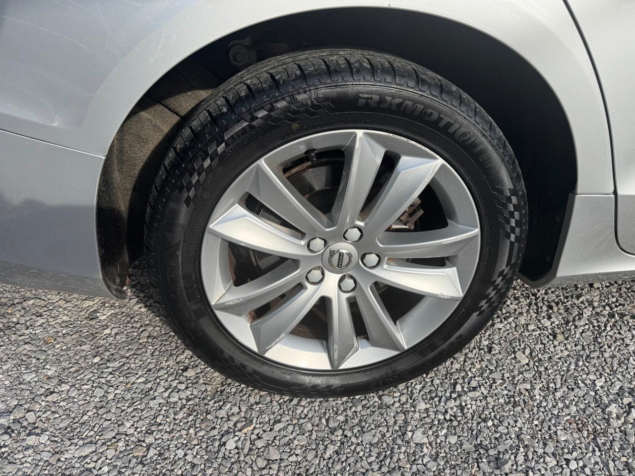 Volvo V60 B4 (d) Geartronic Momentum Business