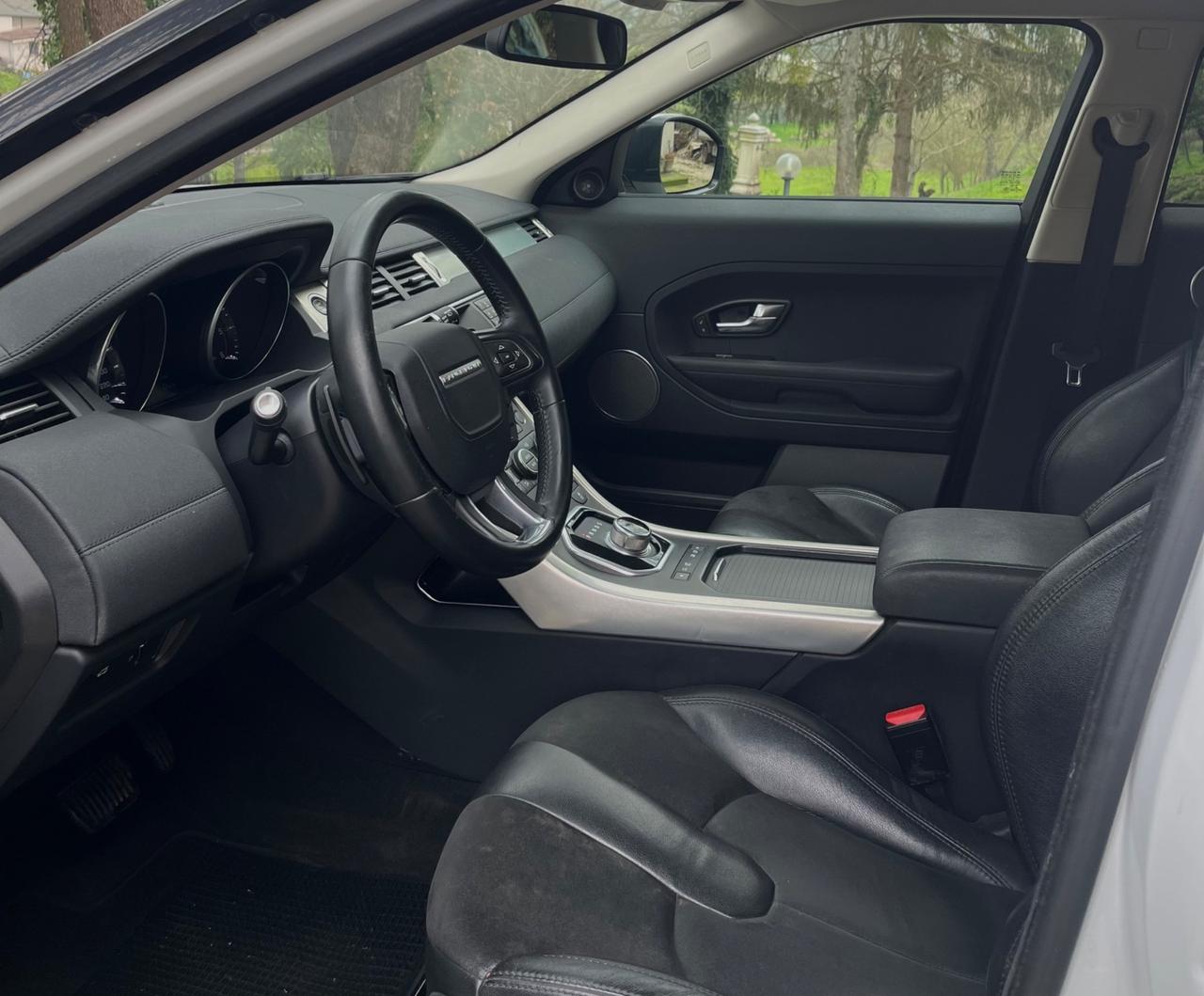 Land Rover Range Evoque 2.2 TD4 5p. Dynamic
