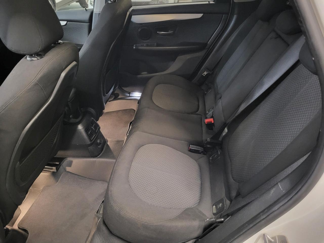 Bmw 2er Active Tourer 218i Luxury PREZZO REALE!!AUTOMATICA!!GARANZIA 12 MESI!!