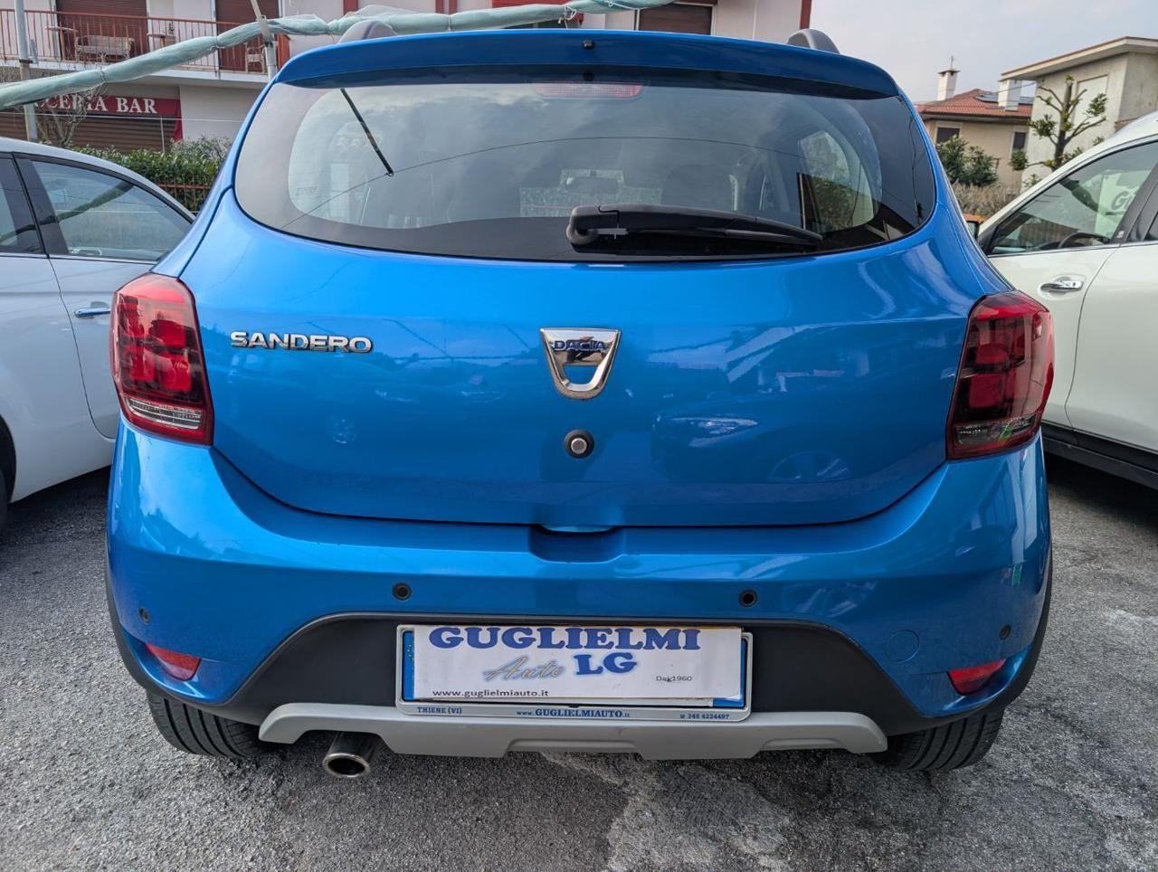 Dacia Sandero Stepway 1.0 TCe 100CV ECO-G GPL 15th Anniversary