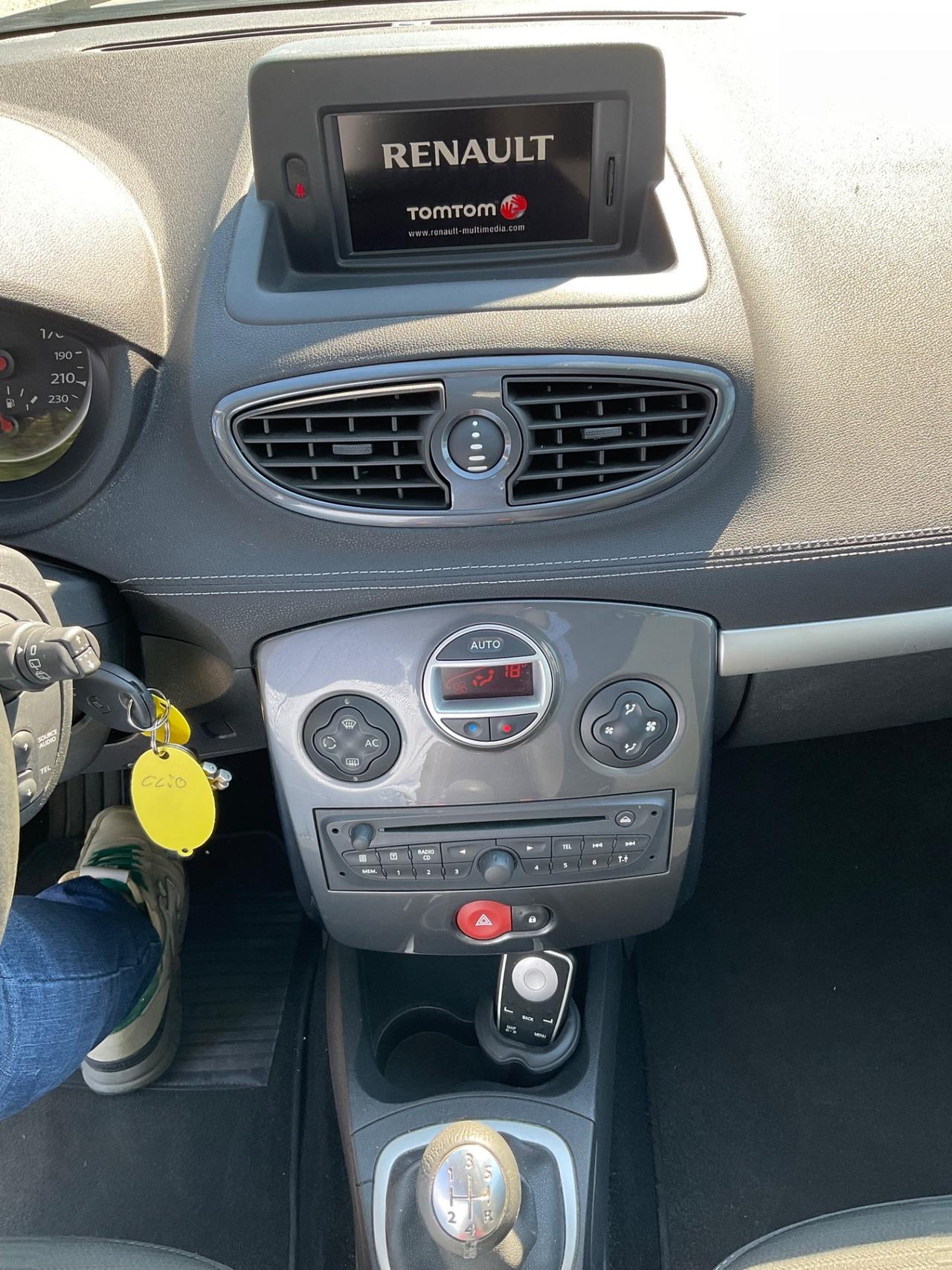 Renault Clio 1.2 16V 5 porte Live!