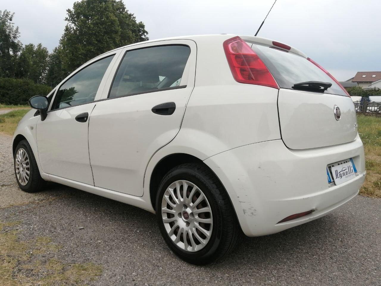 Fiat Grande Punto 1.3 MJT 75 cv 5P Neopatentati