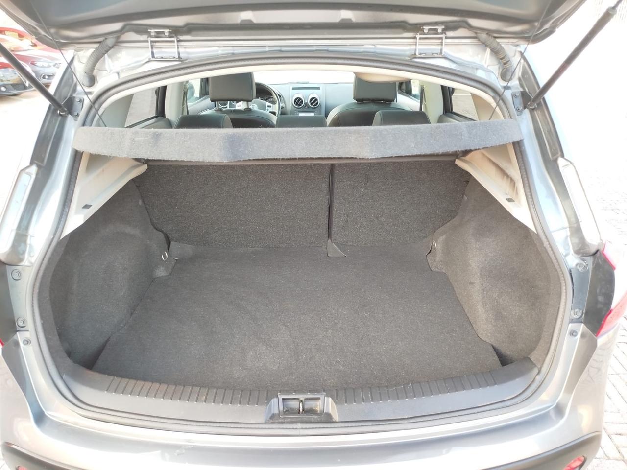 Nissan Qashqai 1.6 dCi DPF Tekna