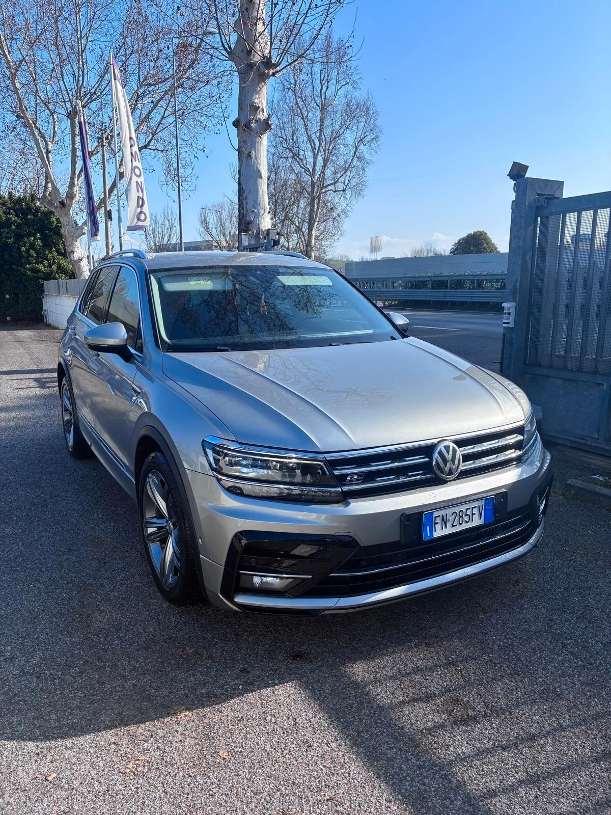 Volkswagen Tiguan 2.0 TDI SCR 4MOTION R Line